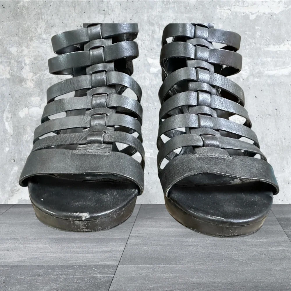 Via Spiga high heel sz 7 leather Roman strappy buckles platform dress shoes - Picture 3 of 12